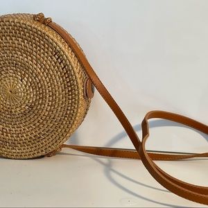 Handwoven Round Rattan Bag Shoulder Leather Straps Natural Chic Hand
